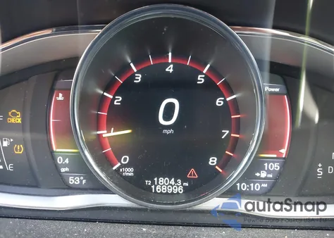 2016 Volvo Xc60 T5 Drive-E Premier из США, поврежденный, VIN YV440MDK4G2843893